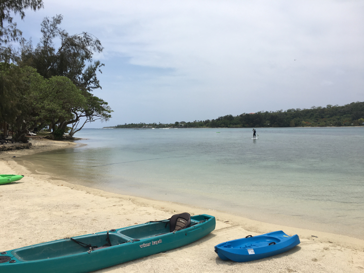 Kayaks and boards in the lagoon of Erakor Island