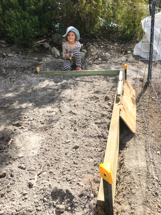 Berrima prepares the Irrigation tank foundations