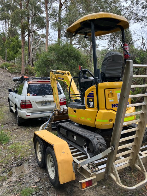 A trailer full of digger