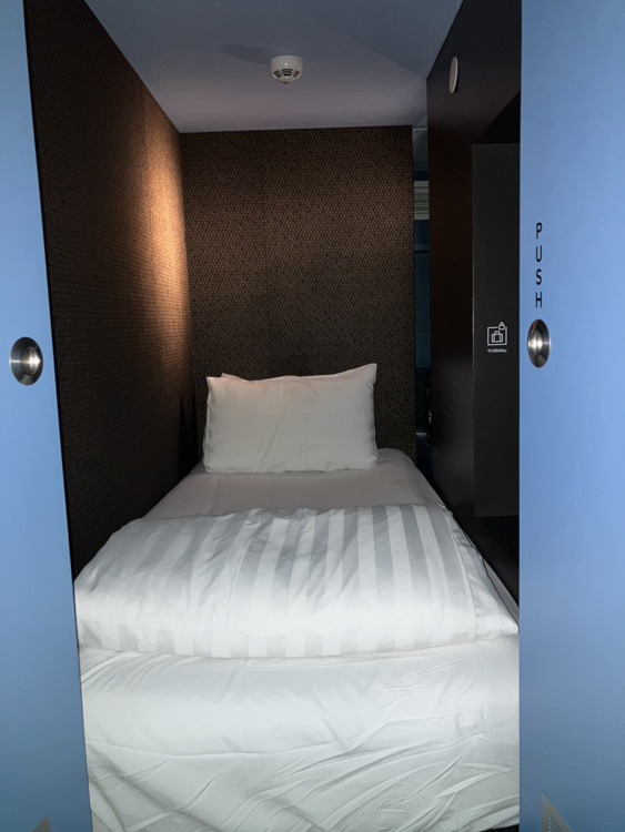 Airside Capsule Hotel in KLIA2