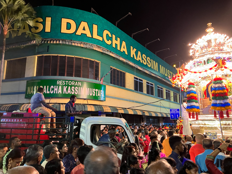 The generator for the Thaipusam chariot