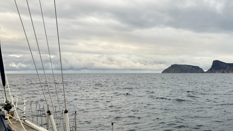 Approaching Tasman Island