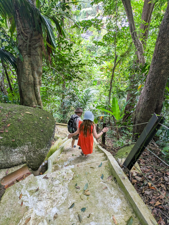 Down toward Tunnel Station